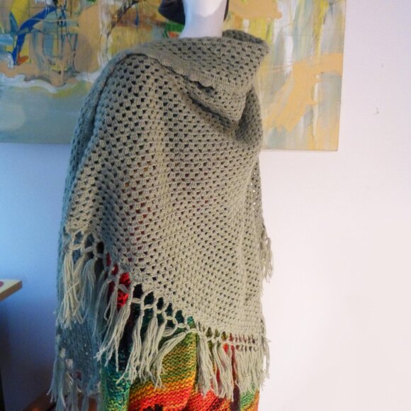 Crochet shaul, sage vintage handmade shaw - Picture 2 of 3